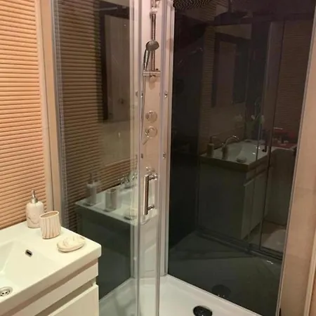 Marcy Apartament Daire Bükreş